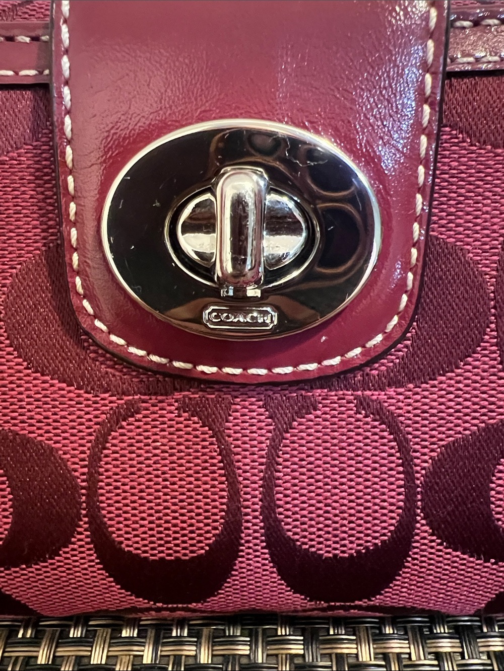 Coach Signature Wallet in Berry and Burgundy - Picture 4 of 8